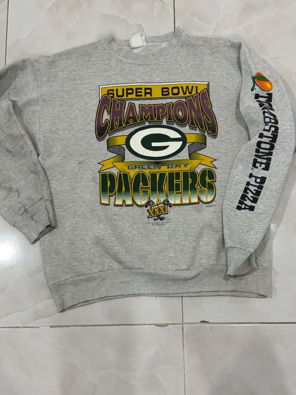Vtg 96 NFL Green Bay Packers Super Bowl XXX Sweatshirt Tombstone Pizza Sleeve